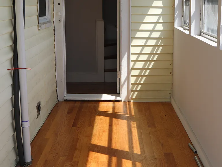 86 Laurel St #1 — Photo 9