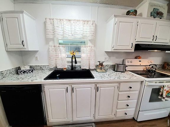 5th image of 1166 Madison Ave #86