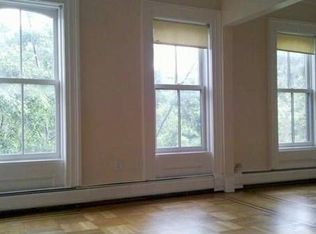 125 Wayne St #3, Jersey City, NJ 07302