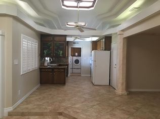 291 S Locan Ave, Fresno, CA