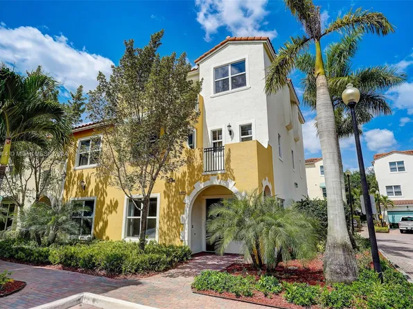 1773 NW 124th Pl #1773, Pembroke Pines, FL 33028