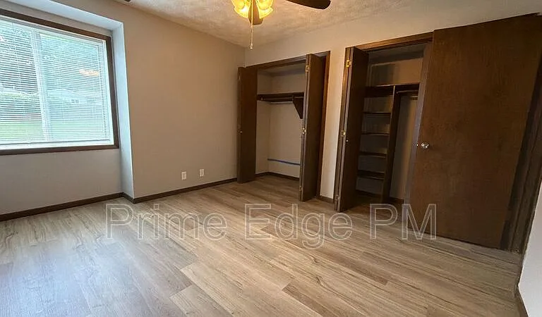 6235 Holdrege St #D-5 — Photo 19