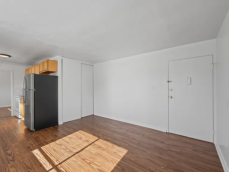 1522 Cedar Ave #2 — Photo 6