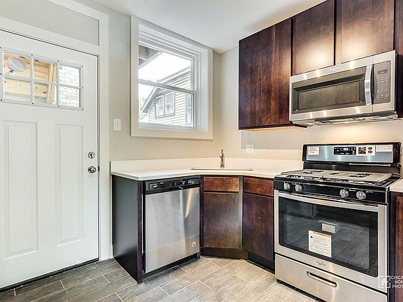 5th image of 5326 N Kimball Ave APT 1E