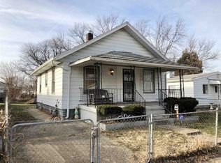 927 Laurel St, Mishawaka, IN 46544