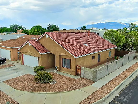 3rd image of 4100 Ojos Prieto Dr NW
