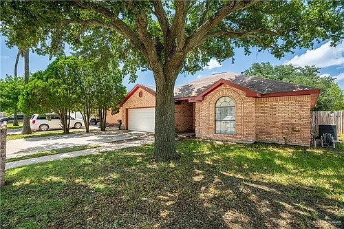 1801 Crown Pointe Blvd Photo 1