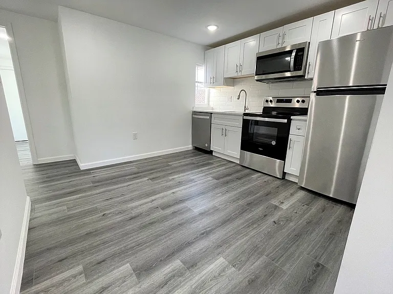 1215 S 13th St #3B — Photo 1