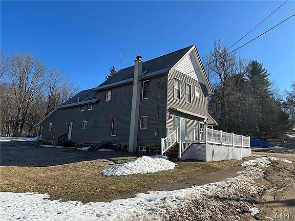 3rd image of 4019 School St