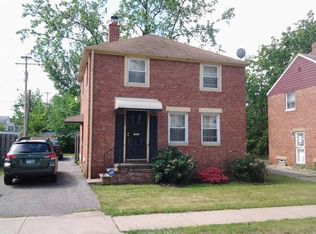 14512 Milverton Rd, Cleveland, OH 44120