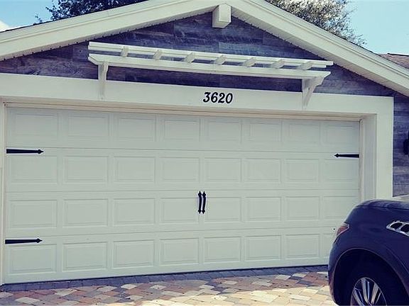 3rd image of 3620 Rockaway Dr