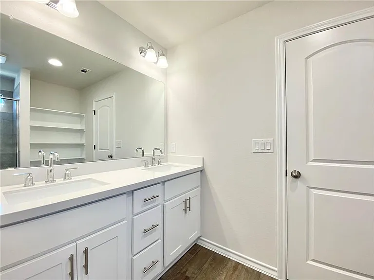 208 Caisson Trl — Photo 27