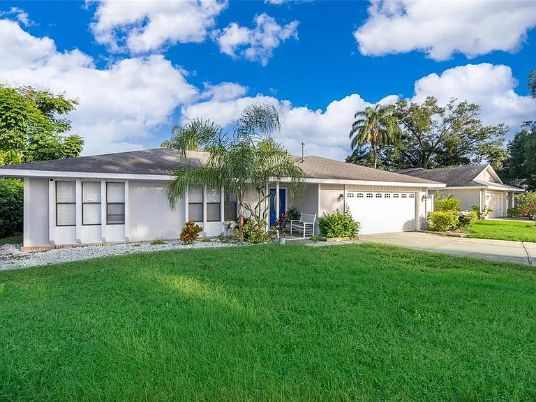 7118 Caloosa Ct — Photo 13