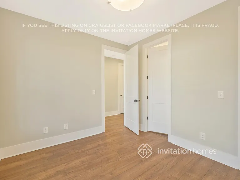 647 Vernon Ave #406 — Photo 14
