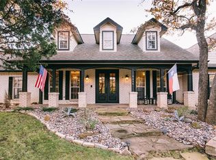 3435 Lakewood Ln, Lewisville, TX 75022