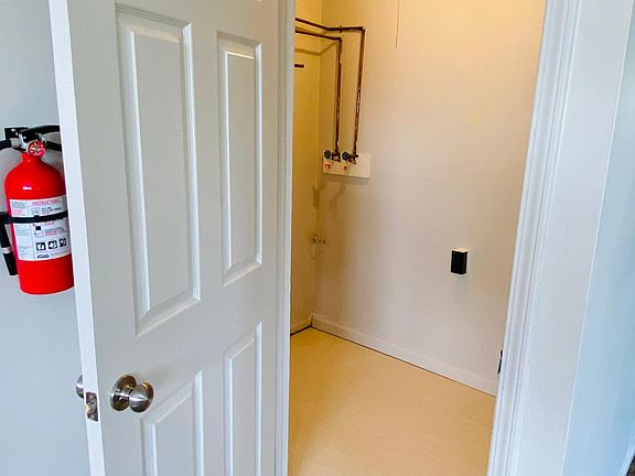 4th image of 2908 Bellwood