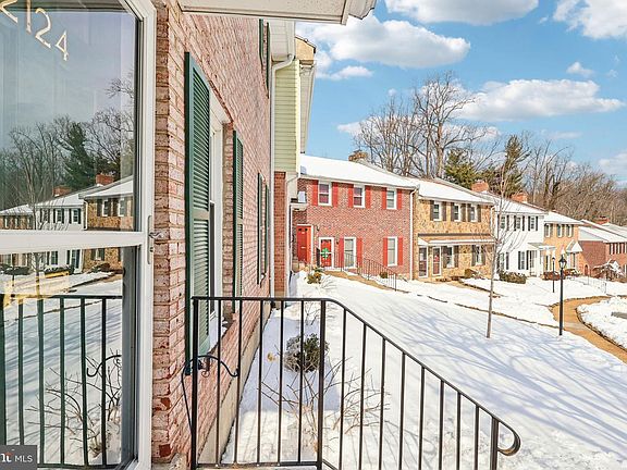 4th image of 2124 Culver Dr #2124