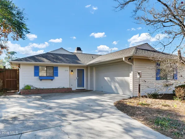 1210 Bayside Circle W, Wilmington, NC 28405
