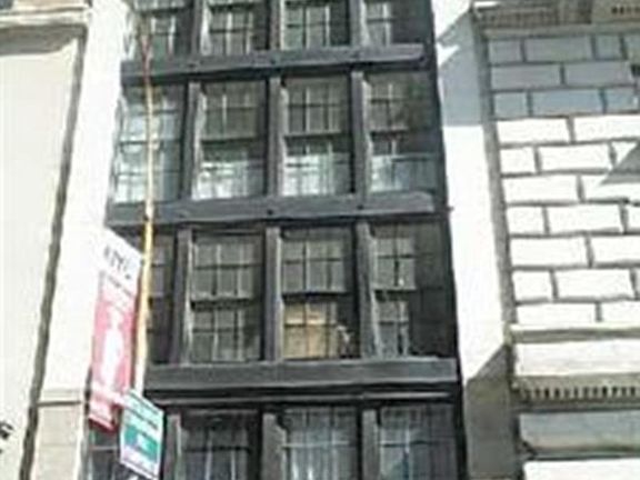 5th image of 213 Park Ave S #2NDFLOOR