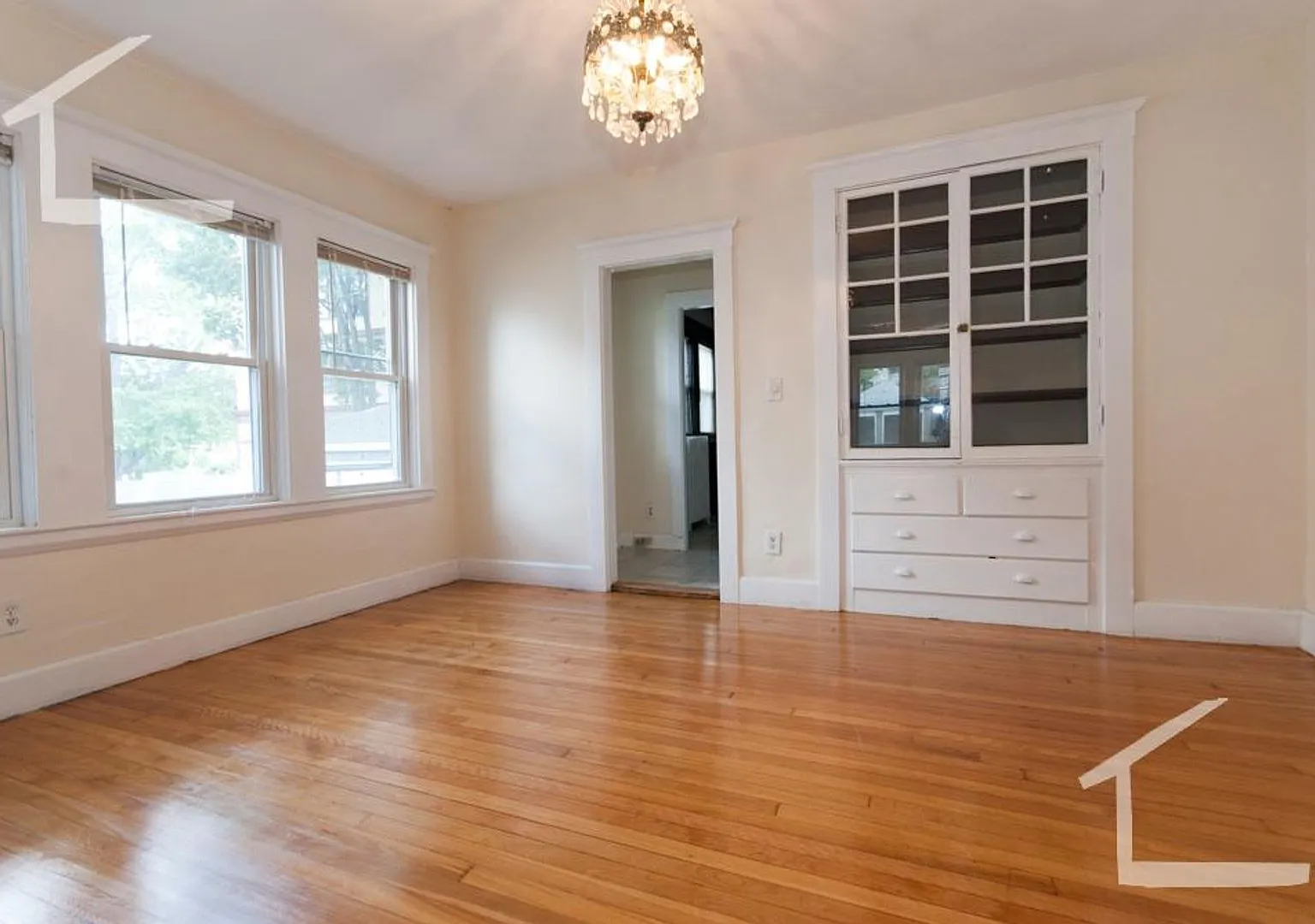 Nice 3 bed in Brighton — Photo 1