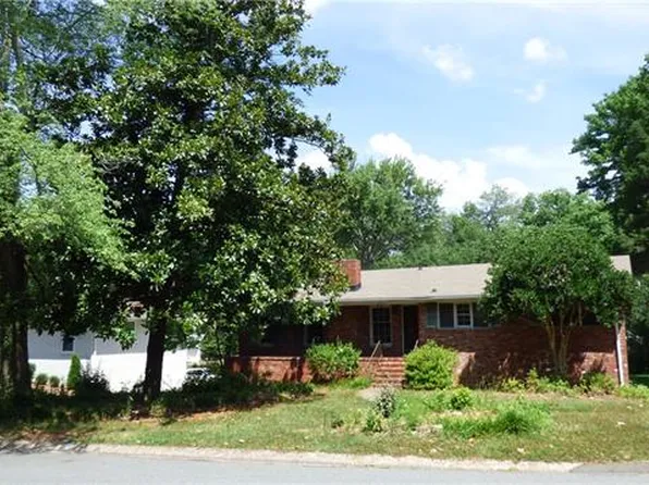 1239 Paddock Cres, Charlotte, NC 28209