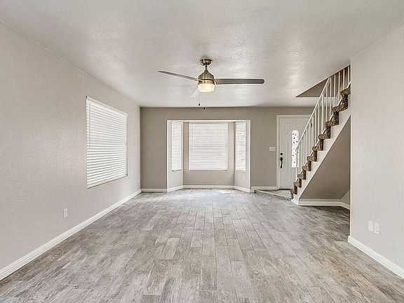 4th image of 4460 W Taro Dr