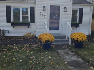 355 W Saint Clair St, Romeo, MI 48065