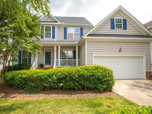 409 Fryar Creek Dr, Cary, NC 27519