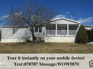 411 Jenny Wren Dr, Martinsburg, WV 25404