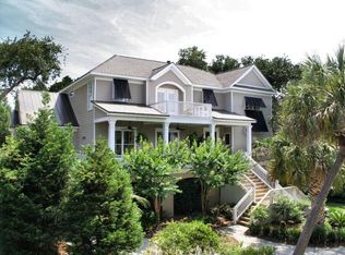 4 Fairway Village Ln, Isle Of Palms, SC 29451