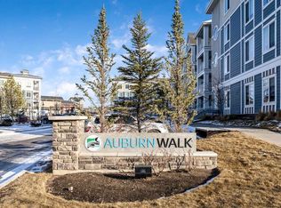 110 W Auburn Meadows Vw SE #207, Calgary, AB T3M2M2