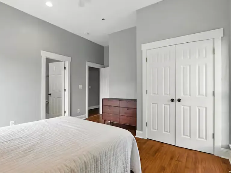 492 N Thomas St — Photo 6