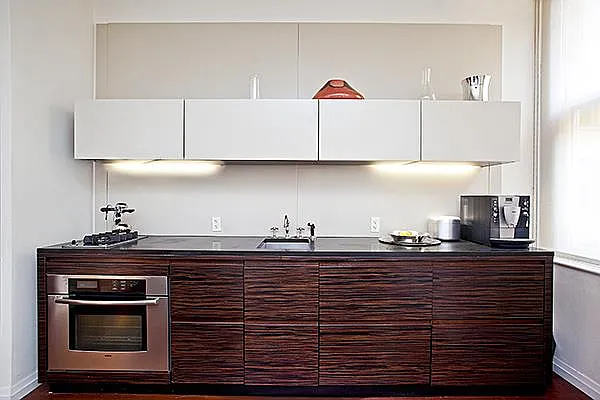 Rented by Metropolis Real Estate of Manhattan | media 77