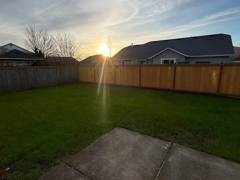 4232 Chartwell St SE — Photo 15