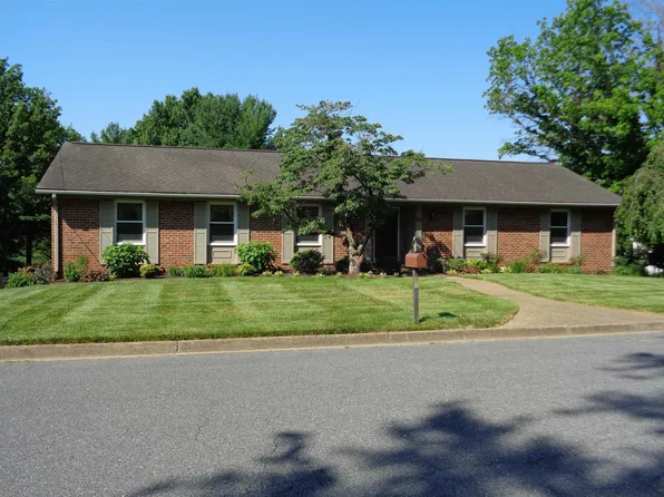 33 Tamela Ct, Harrisonburg, VA 22801