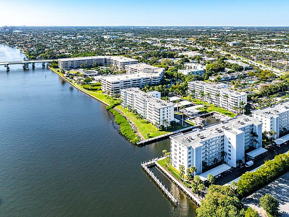3rd image of 1 Harbourside Drive #1106