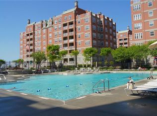 72 Oceana Dr E #3, Brooklyn, NY 11235