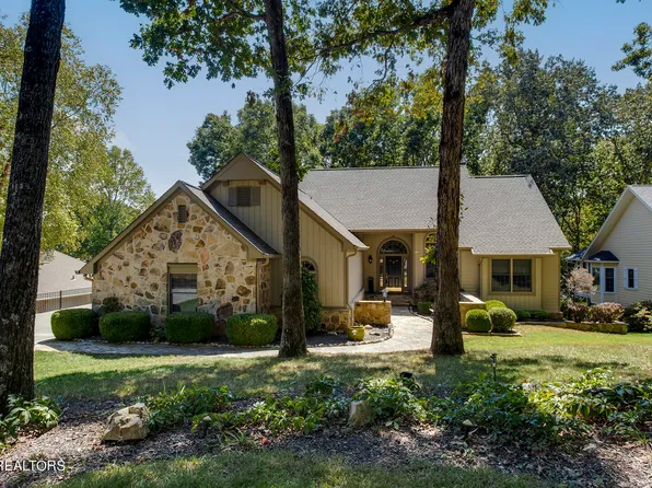 112 Tanasi Dr, Loudon, TN 37774