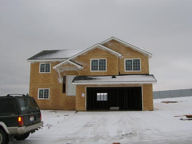 1st image of 829 N Kelsea