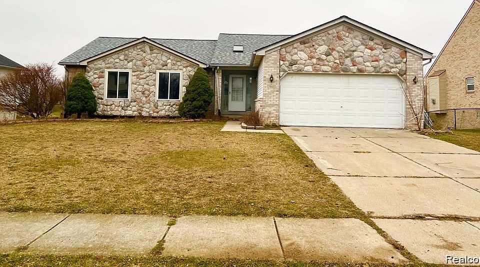 1st image of 7080 Amanda Dr #95