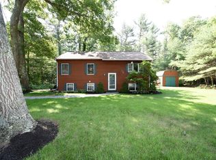 49 Oak St, Pembroke, MA 02359