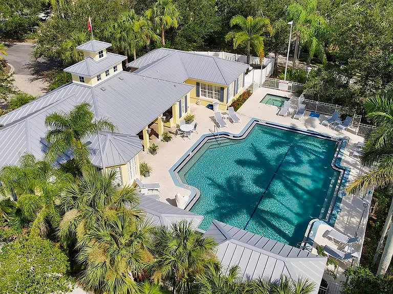 5547 Key West Pl #C-01 — Photo 32