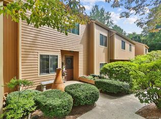 302 River W, Greenwich, CT