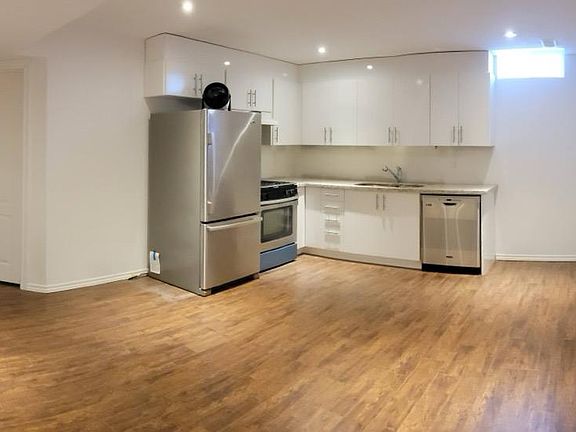 2nd image of 8 Vipond Way #1