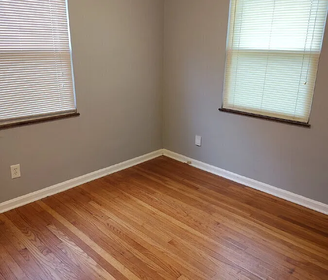 465 Huntmere Dr — Photo 16