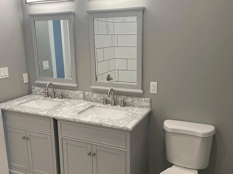 840 Tijeras Ave NW — Photo 2
