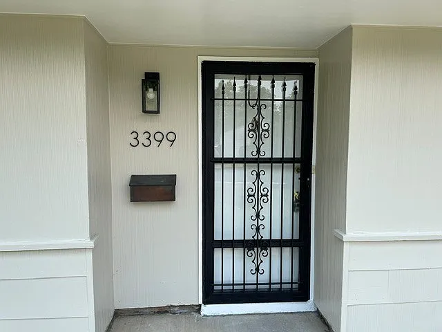 3399 S Forest St — Photo 2