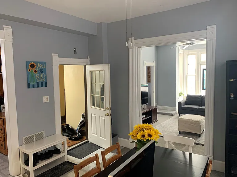 1118 N Mozart St #2 — Photo 8