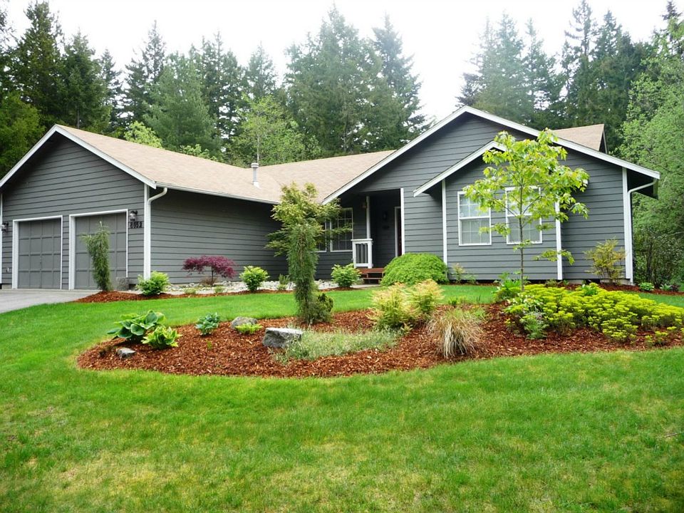 1st image of 8052 Chagnon Pl NW