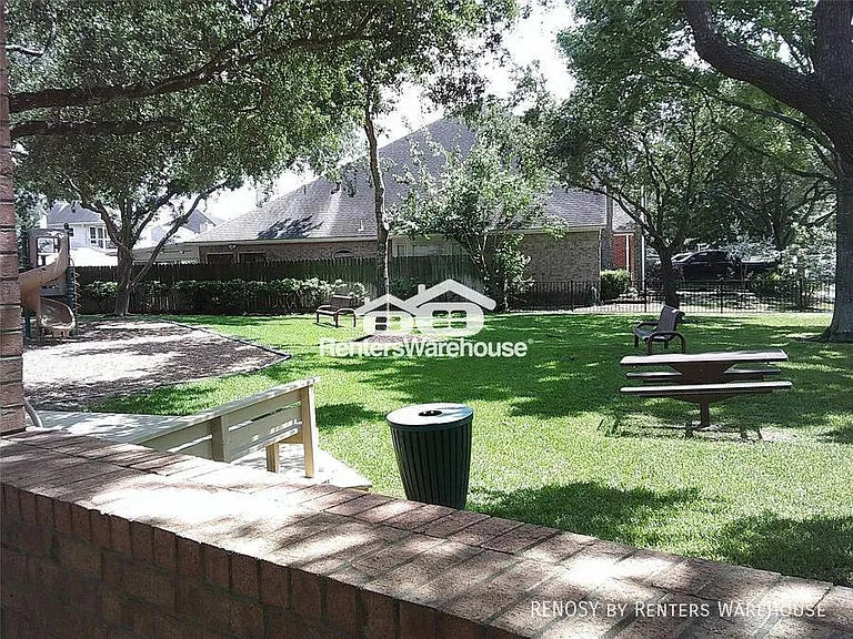 13427 Garden Grove St #750 — Photo 22